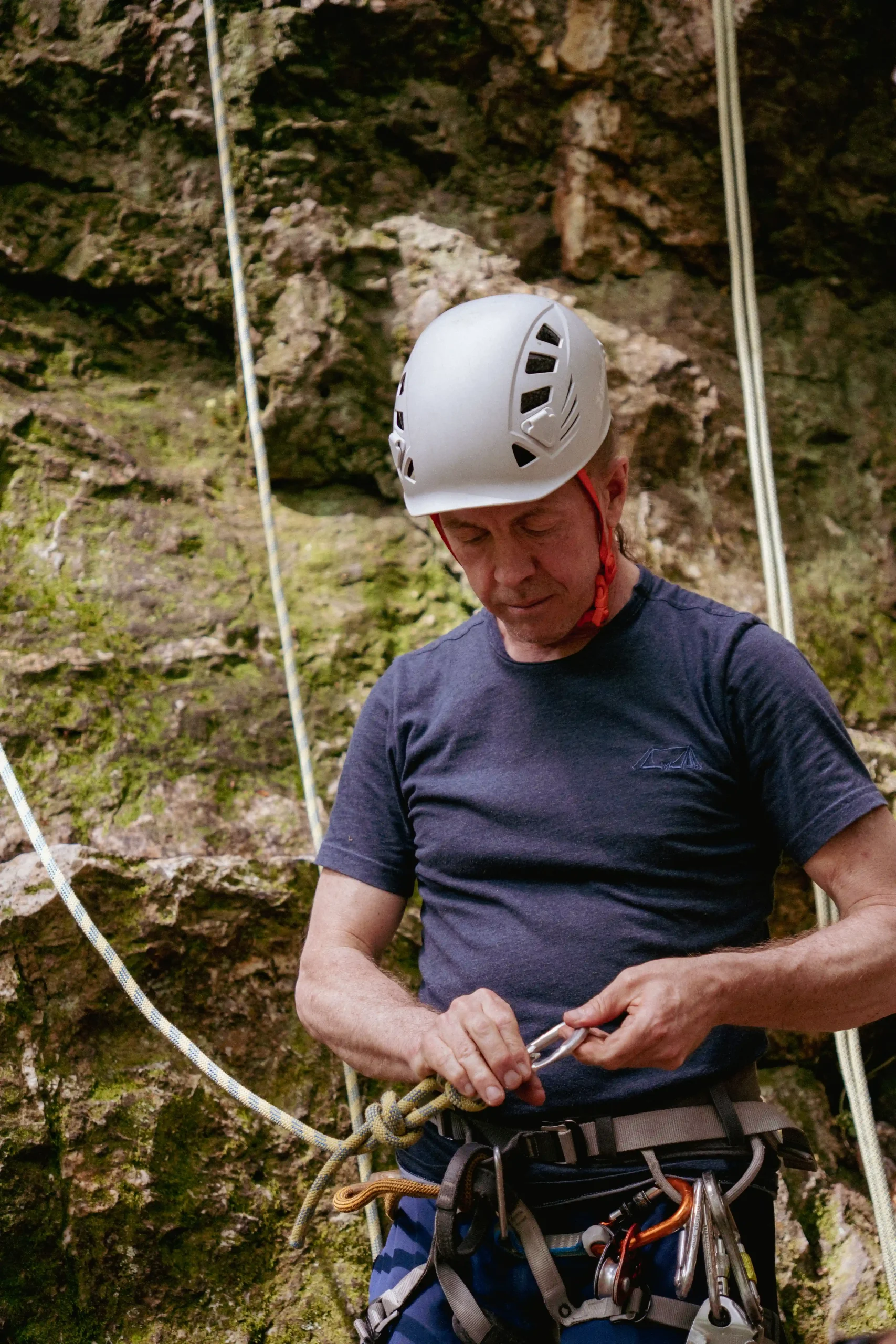 photographie reportage initiation escalade sur voie naturelle