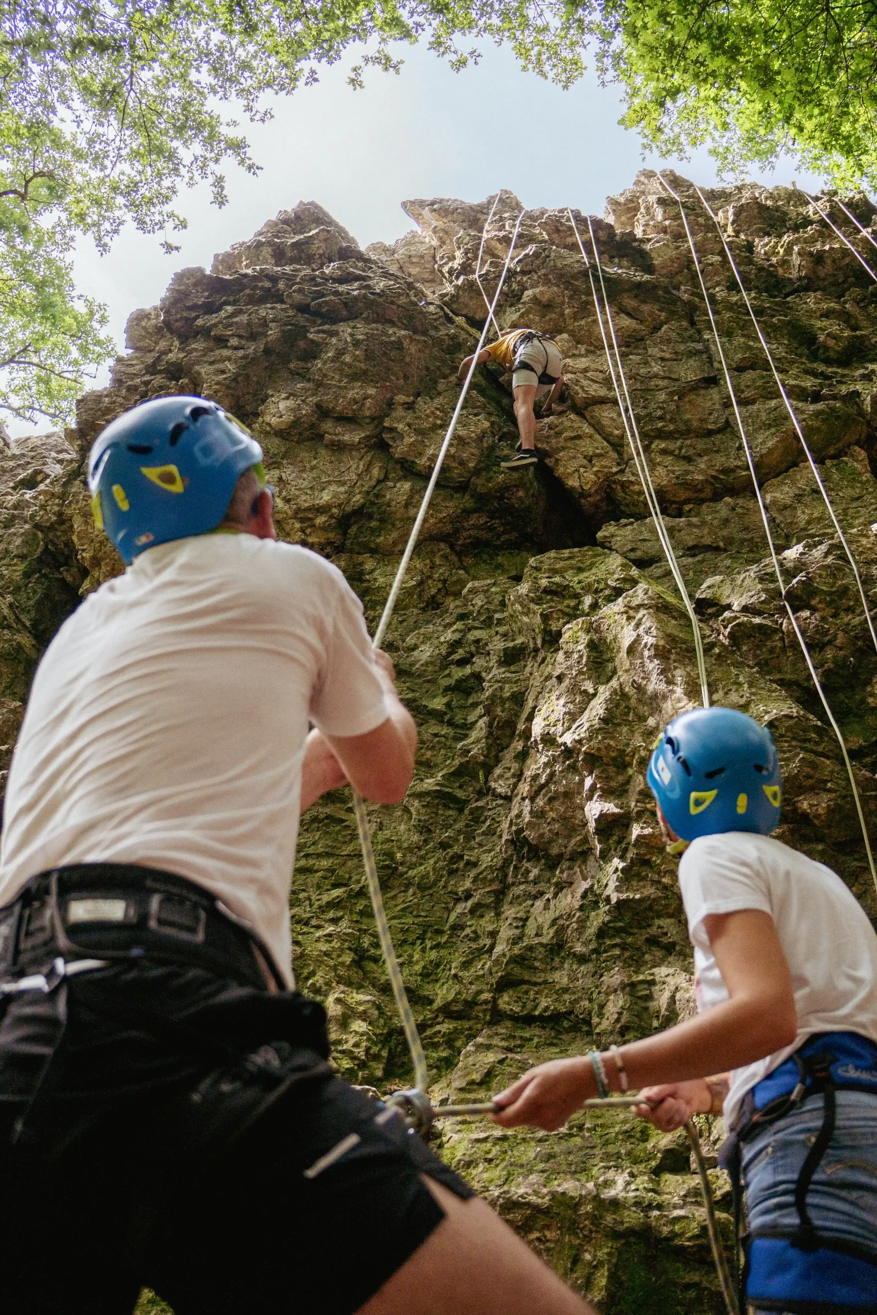 photographie reportage initiation escalade sur voie naturelle